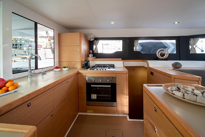 Book yachts online - catamaran - Dufour 48 - My Blue heaven - Deluxe - rent