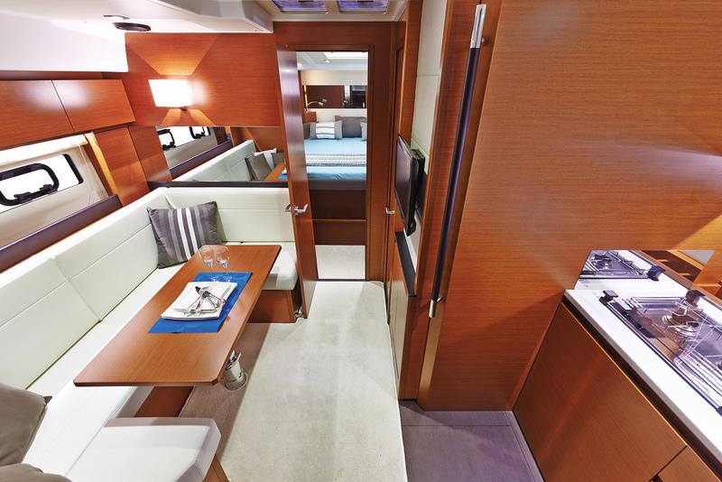 Book yachts online - motorboat - Jeanneau Leader 40 - Jeanneau Leader 40 (2019) - rent