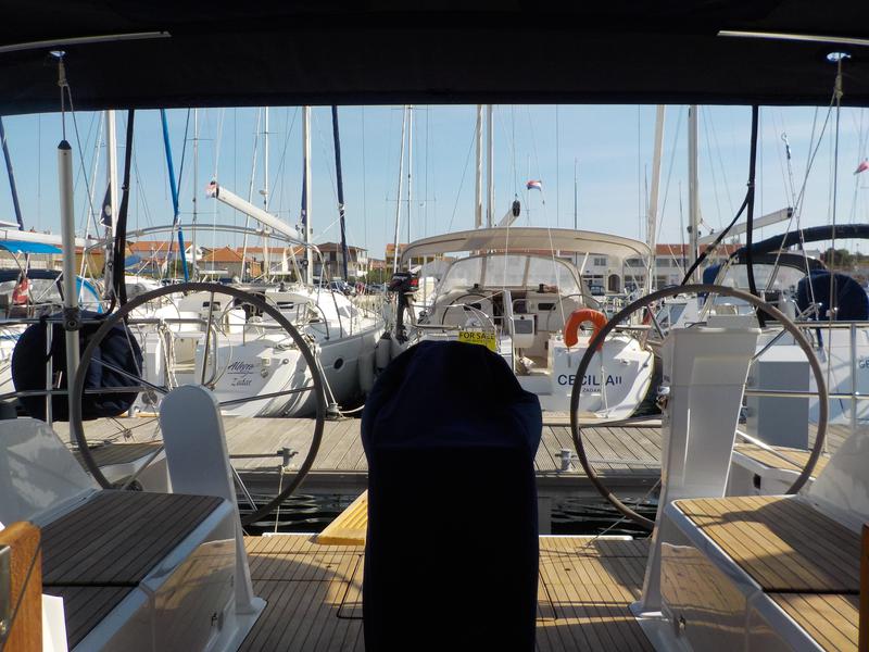 Book yachts online - sailboat - Bavaria Cruiser 46 - Titan - rent