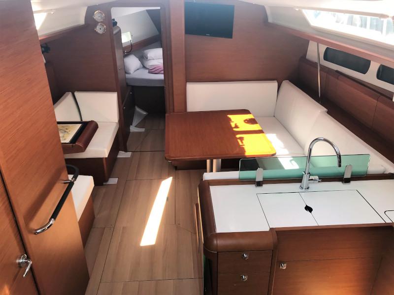 Book yachts online - sailboat - Sun Odyssey 419 - Marley - rent