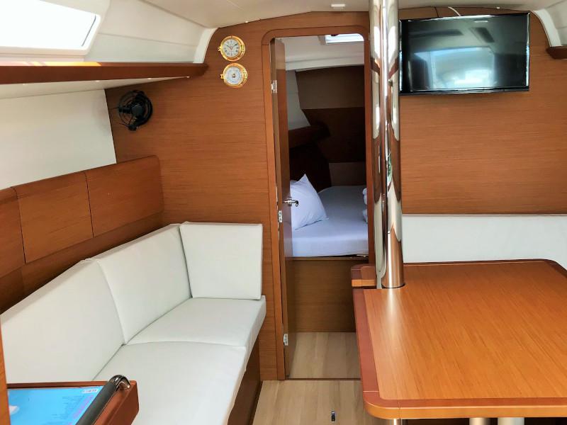 Book yachts online - sailboat - Sun Odyssey 389 - Zappa - rent