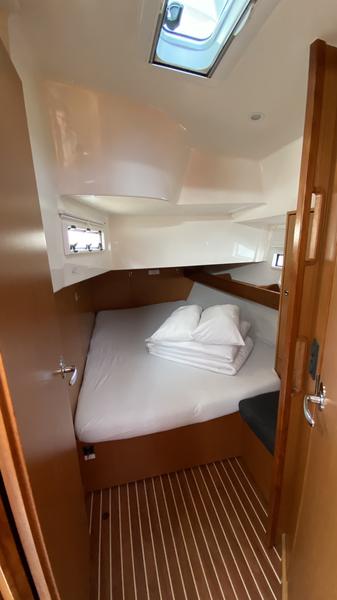 Book yachts online - sailboat - Bavaria Cruiser 45 - Golić - rent