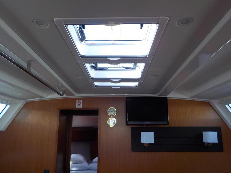 Book yachts online - sailboat - Bavaria Cruiser 46 - Albedo - rent