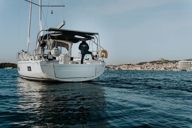 Book yachts online - sailboat - Oceanis 46.1 - ZIA - rent