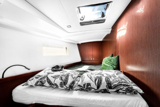 Book yachts online - sailboat - Oceanis 45 - DIANA - rent