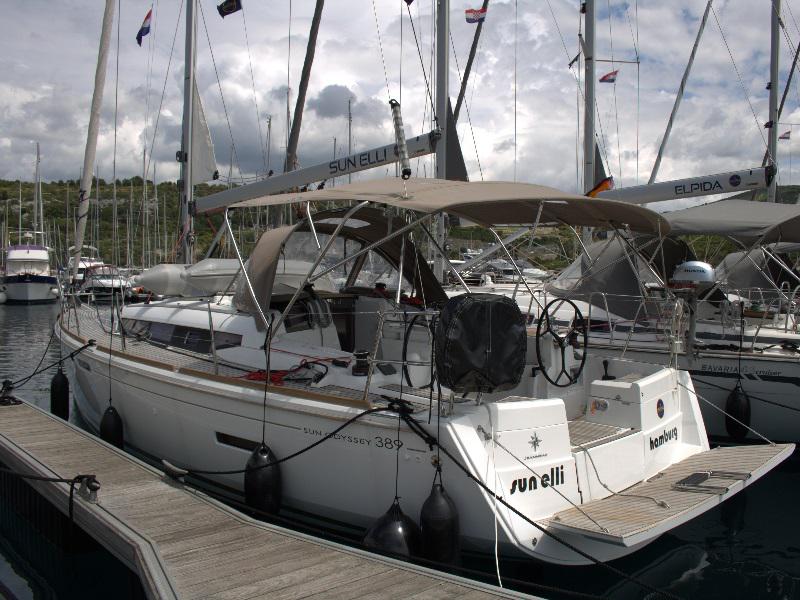 Book yachts online - sailboat - Sun Odyssey 389 - sun elli - rent