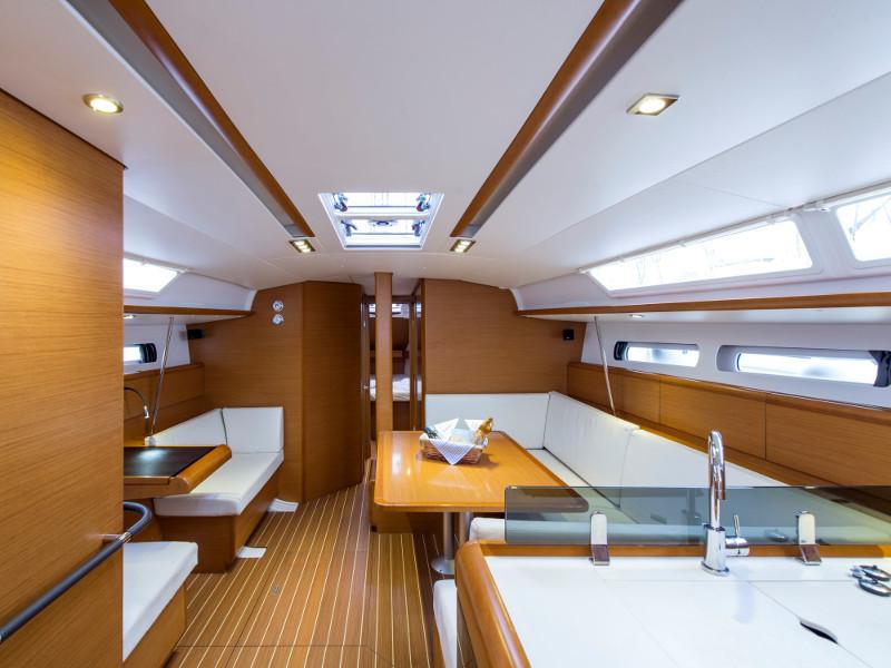 Book yachts online - sailboat - Sun Odyssey 439 - Kallisti - rent