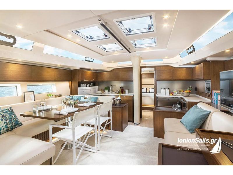 Book yachts online - sailboat - Bavaria C57 - Friends - rent