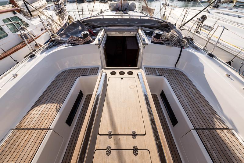 Book yachts online - sailboat - Bavaria Cruiser 56 - Breathless - rent