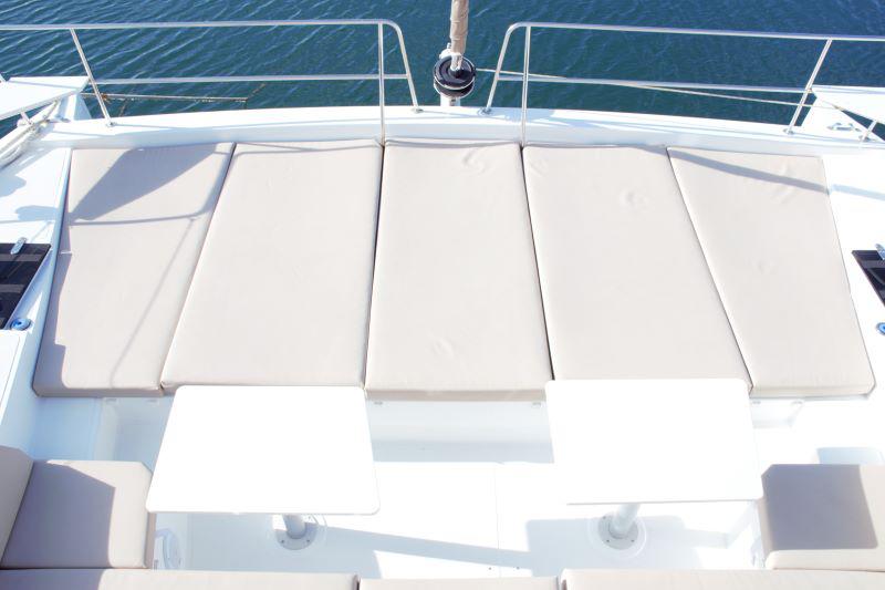 Book yachts online - catamaran - Bali 4.3 - Fasteam Two (WM - A/C - GENERATOR) - rent