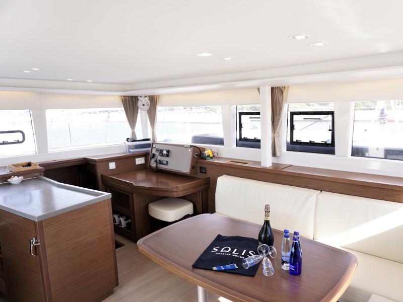 Book yachts online - catamaran - Lagoon 450 - Saga - rent