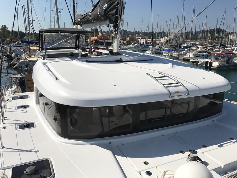 Book yachts online - catamaran - Lagoon 39 - Hermes - rent