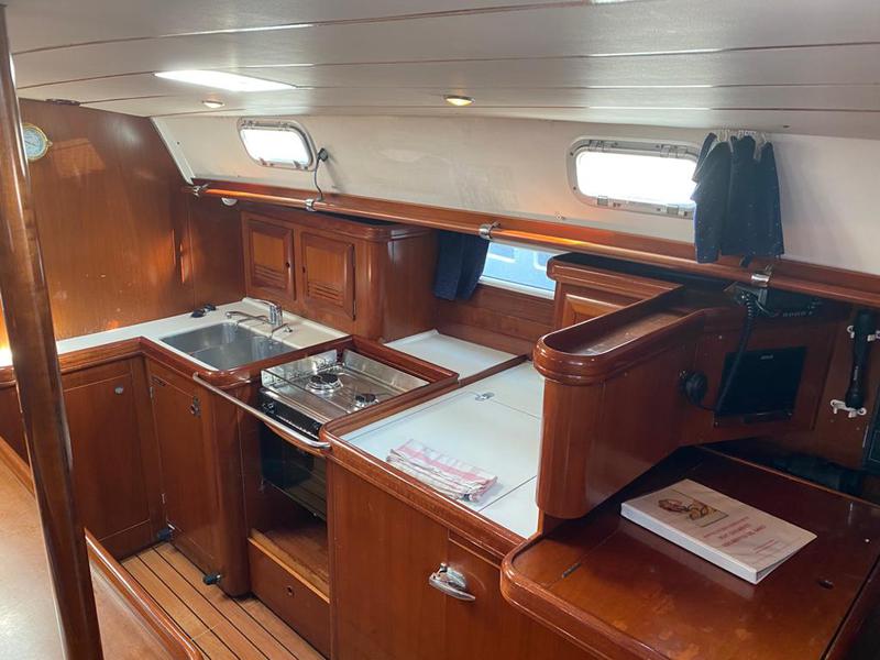 Book yachts online - sailboat - Beneteau 50-4 - Alboran Bikini Cabo Verde - rent