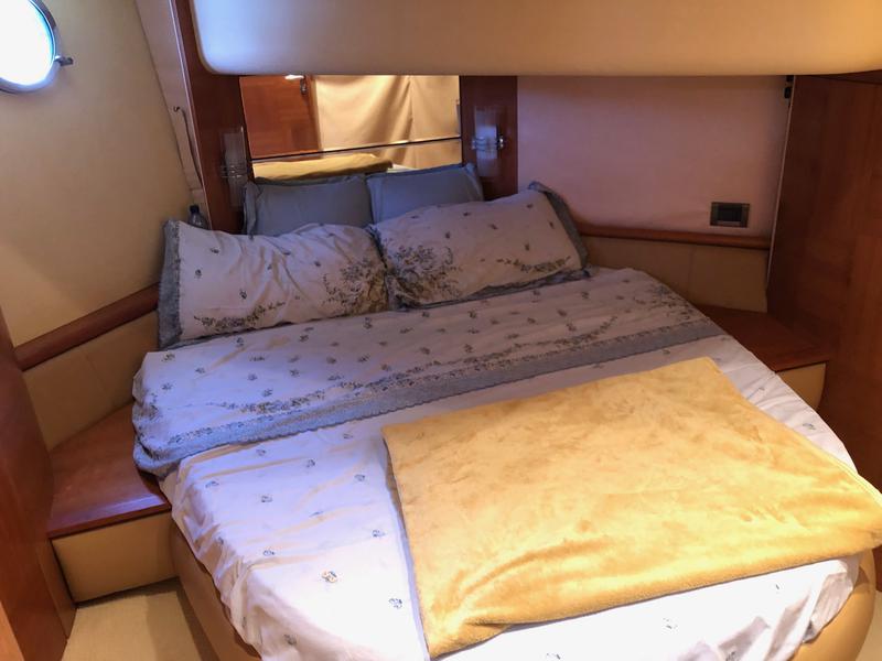 Book yachts online - motorboat - Azimut 50 - Azimut - rent