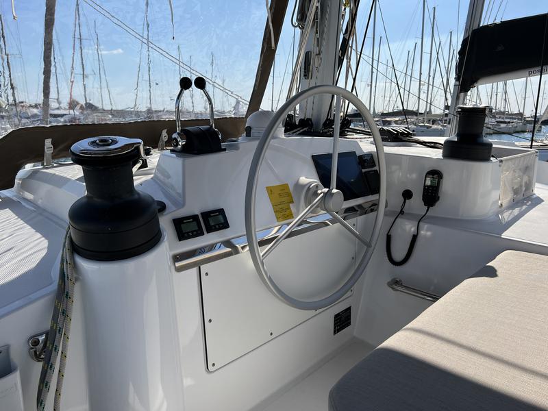 Book yachts online - catamaran - Bali 4.4 - Emmelia - rent