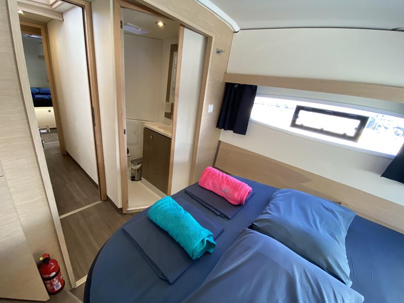 Book yachts online - catamaran - Lucia 40 - Aquila (!!!from Monday!) - rent
