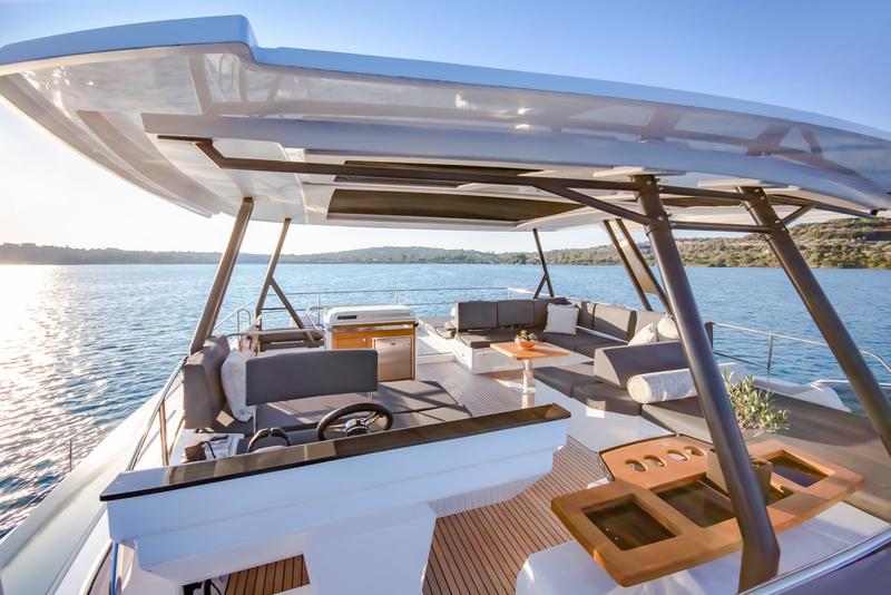 Book yachts online - powercatamaran - Fountaine Pajot Power 67 - nessun nome - rent