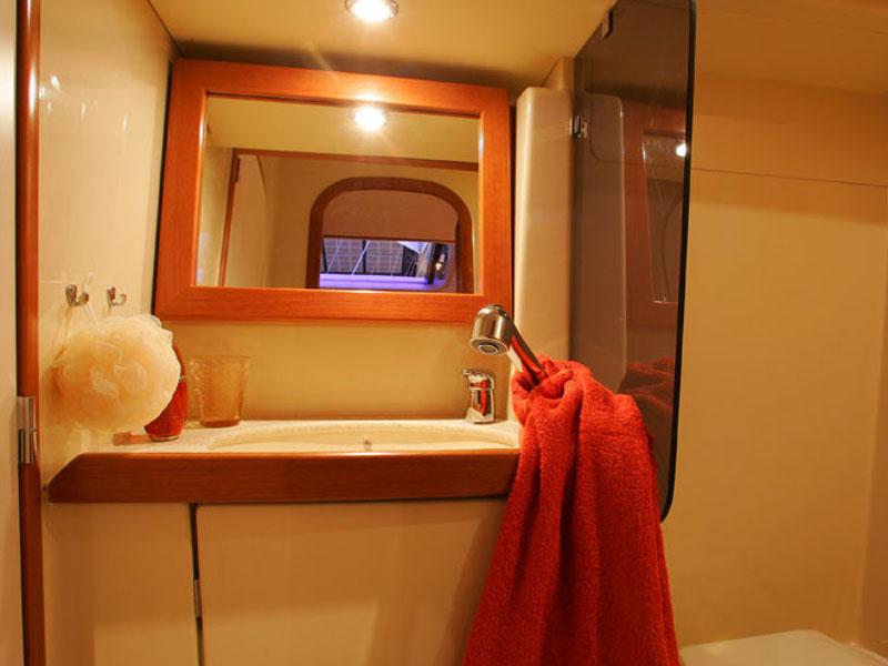 Book yachts online - sailboat - Dufour 455 GL - Capriccio - rent