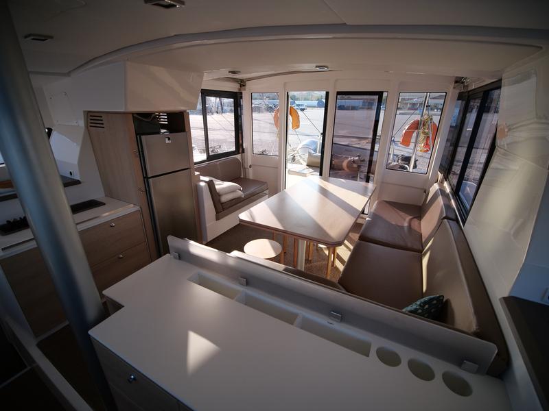 Book yachts online - catamaran - Bali 4.1 - Double Kiss - rent