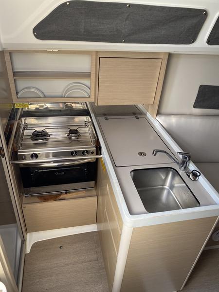Book yachts online - sailboat - Oceanis 30.1 - Carina - rent