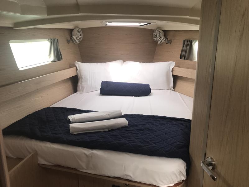 Book yachts online - sailboat - Oceanis 41.1 - Achemar - rent
