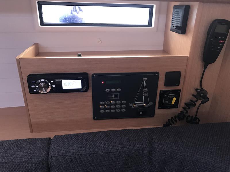 Book yachts online - sailboat - Bavaria Cr 46 - Aludra - rent