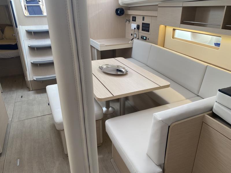 Book yachts online - sailboat - Oceanis 40.1 - Blue Eyes II - rent