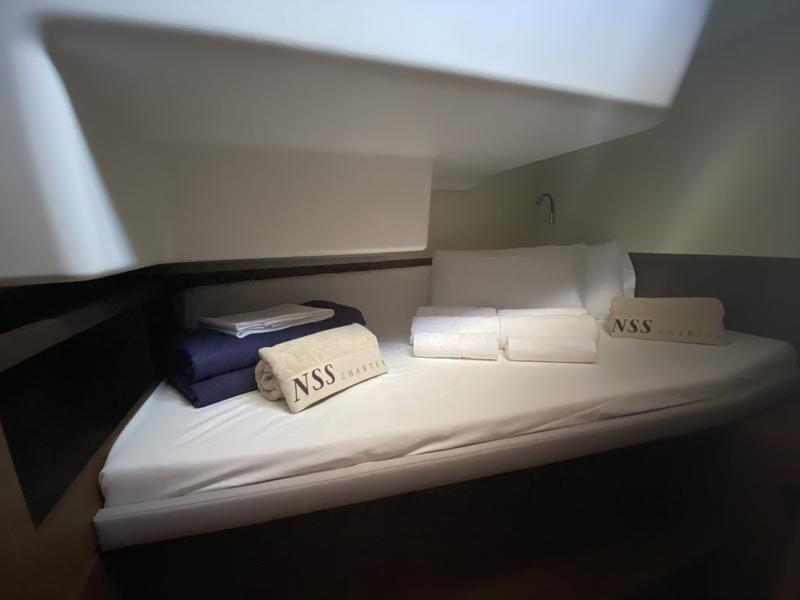 Book yachts online - catamaran - Lagoon 50 - Coraline - rent