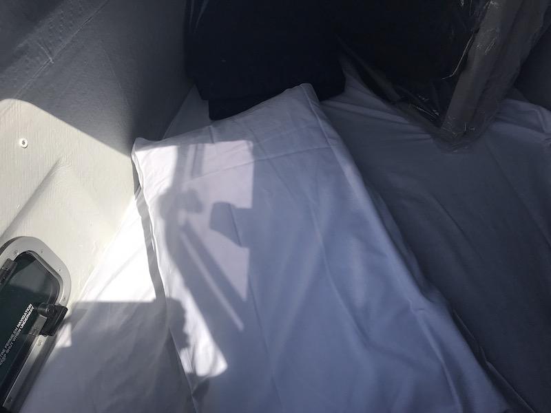 Book yachts online - catamaran - Lagoon 40 - Aquila (WM, Inverter) - rent