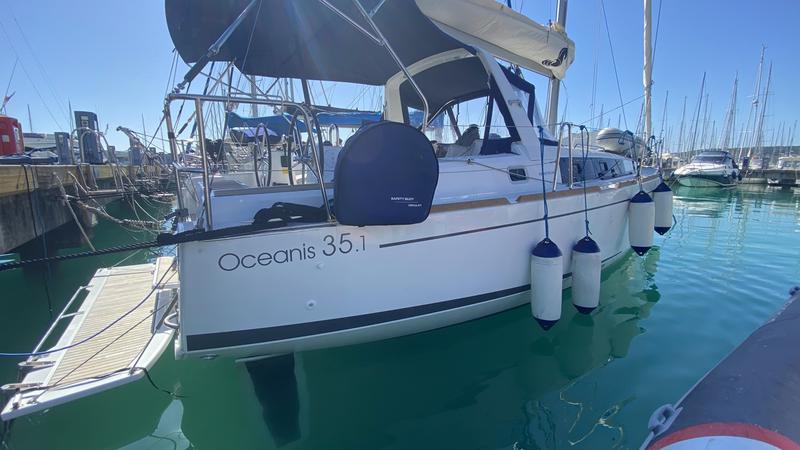 Book yachts online - sailboat - Oceanis 35.1 - Polis - rent