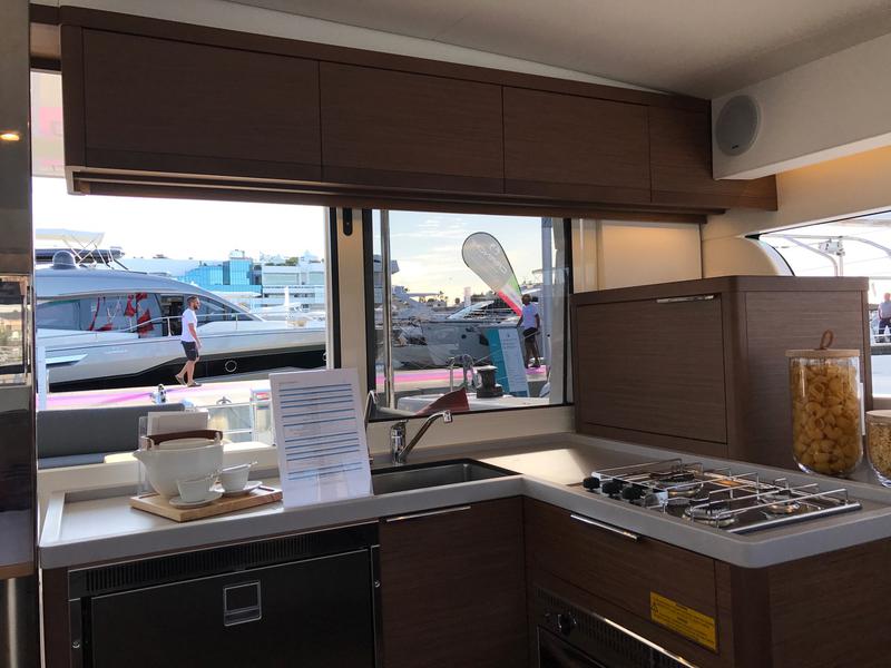 Book yachts online - catamaran - Lagoon 40 - Saudade (Watermaker) - rent