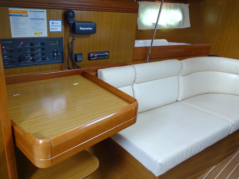 Book yachts online - sailboat - Sun Odyssey 39i - BBCAP - rent