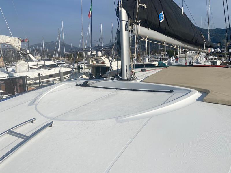 Book yachts online - catamaran - Lagoon 40 - Regolo - rent
