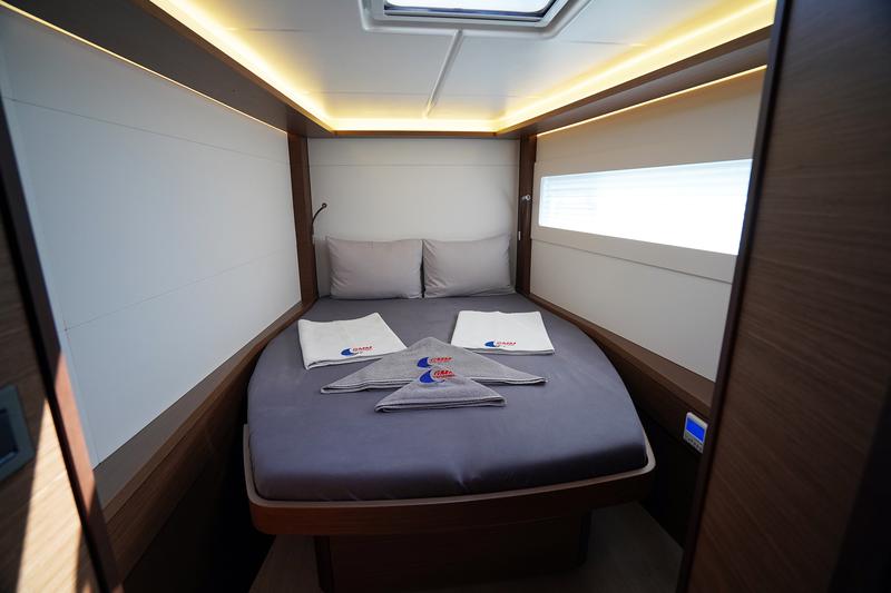 Book yachts online - catamaran - Lagoon 46 - Sweet Dream - rent
