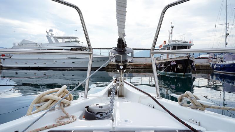 Book yachts online - sailboat - Sun Odyssey 440 - 3 Cabins - White Marlin - rent
