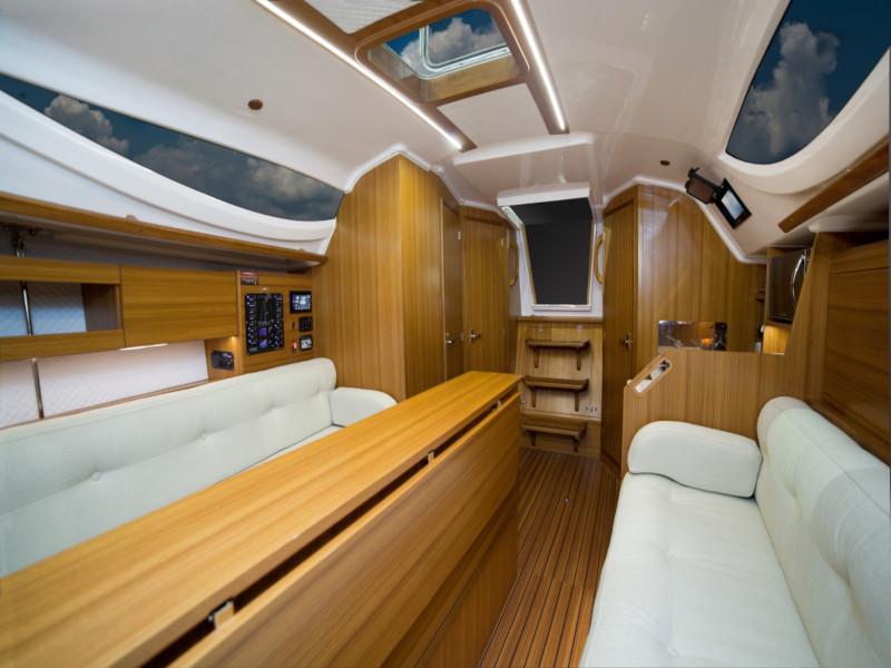 Book yachts online - sailboat - Maxus 33.1 RS Standard - ANTARES - rent