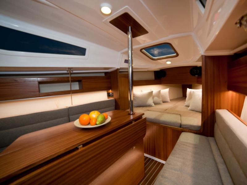 Book yachts online - sailboat - Maxus 26 Prestige 8/1 - MARSALA - rent