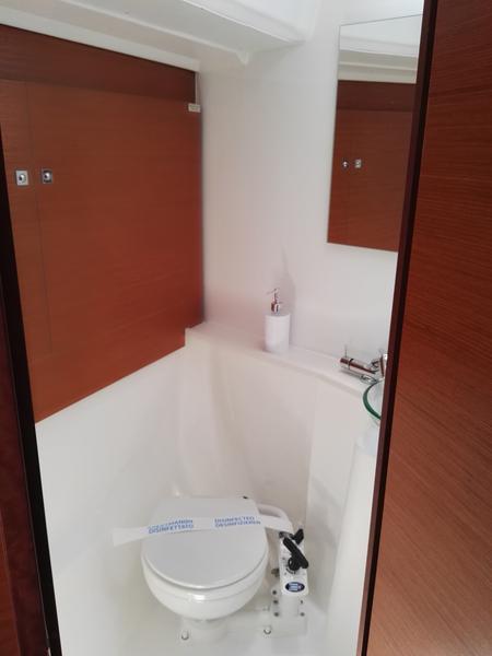 Book yachts online - sailboat - Dufour 460 Grand Large - Carpe Diem  - rent