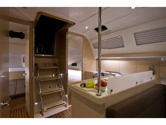 Book yachts online - sailboat - Elan 40 Impression - Allegro - rent