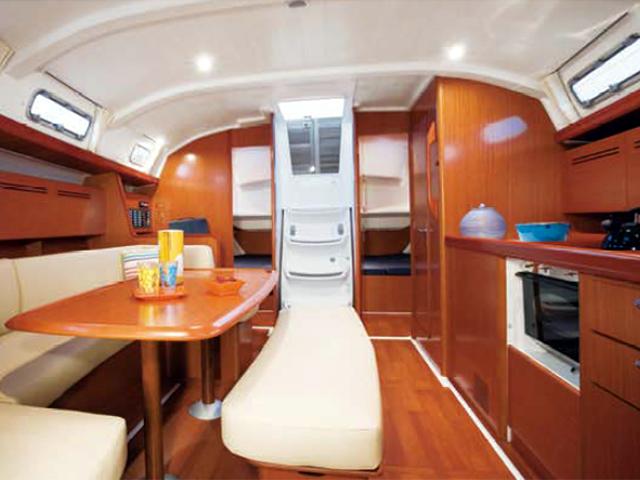 Book yachts online - sailboat - Cyclades 43.4 - Elengi - rent