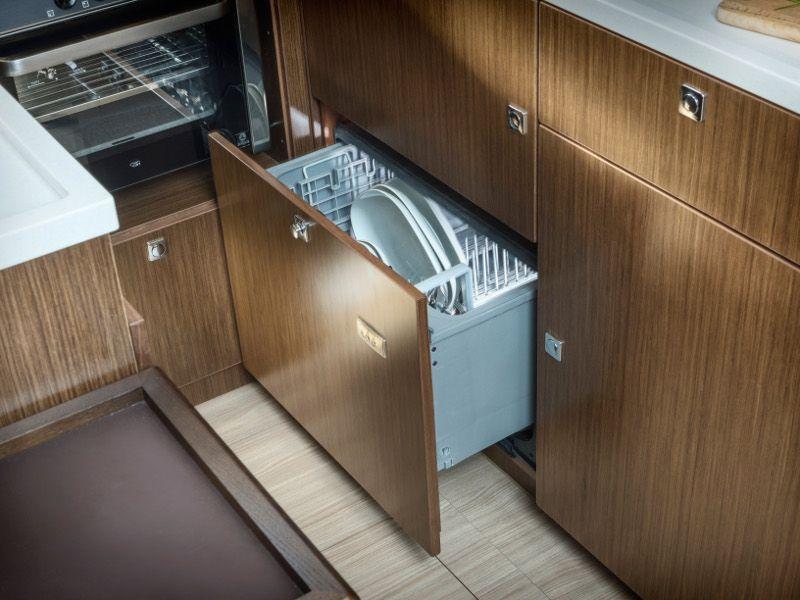 Book yachts online - sailboat - Bavaria Cruiser 57 - Be luxe - rent