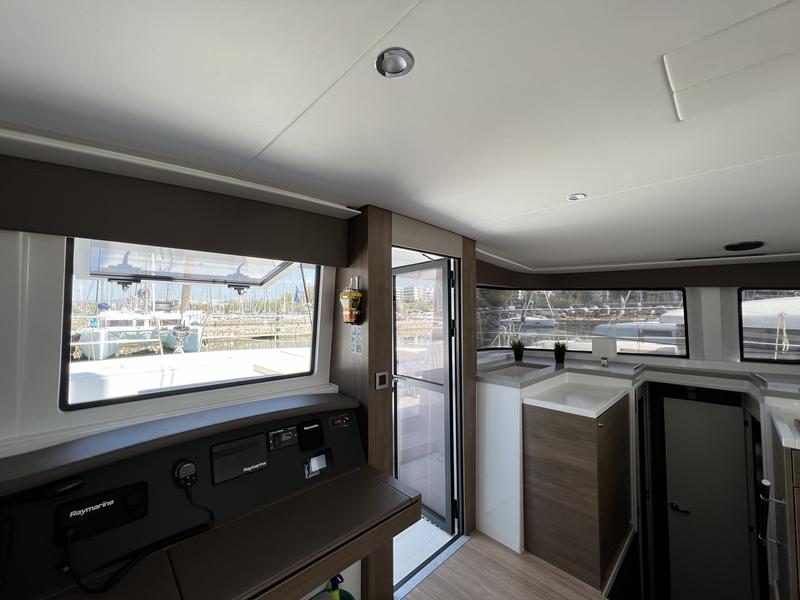 Book yachts online - catamaran - Bali 4.8 - Holiday - rent