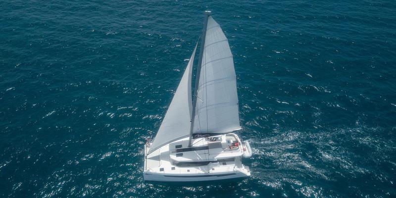 Book yachts online - catamaran - Moorings 5000 - Moorings 5000 (2019) - rent