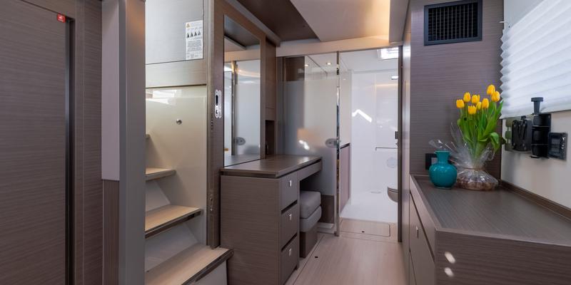 Book yachts online - catamaran - Moorings 5000 - Moorings 5000 (2020) - rent