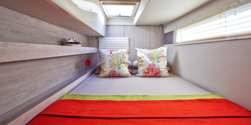 Book yachts online - catamaran - Moorings 4000/3 - Moorings 4000/3 (2017) - rent