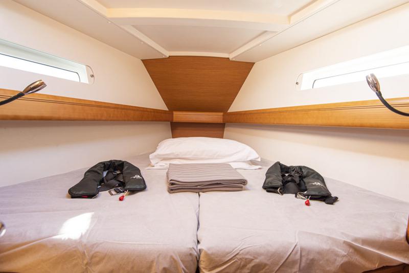 Book yachts online - sailboat - Sun Odyssey 439 - Ribelle - rent