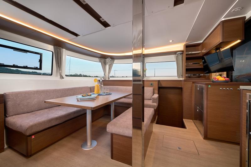 Book yachts online - catamaran - Lagoon 46 - BRIGHTER STAR  - rent