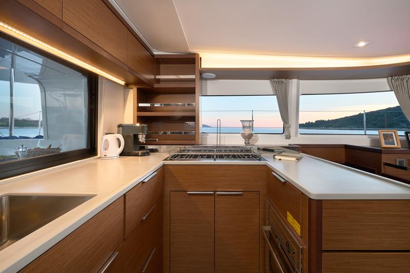 Book yachts online - catamaran - Lagoon 46 - Constellation  - rent