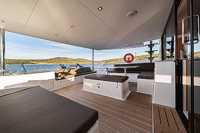 Book yachts online - catamaran - Dufour 48 Catamaran - BRO - rent