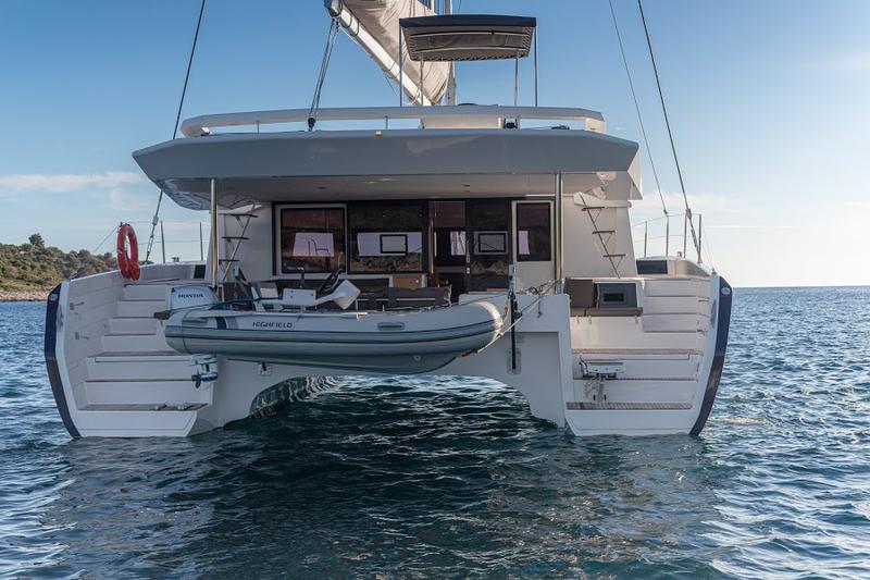 Book yachts online - catamaran - Dufour 48 Catamaran - YAM - rent